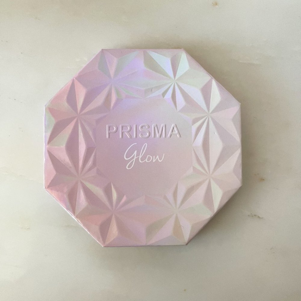 Dominique Cosmetics Prisma Glow Highligher
